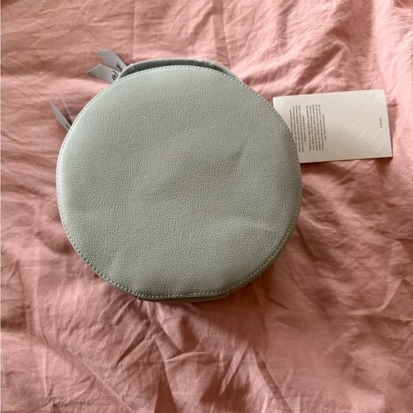 Vera Bradley Disney Cosmetic Case - Picture 2 of 3